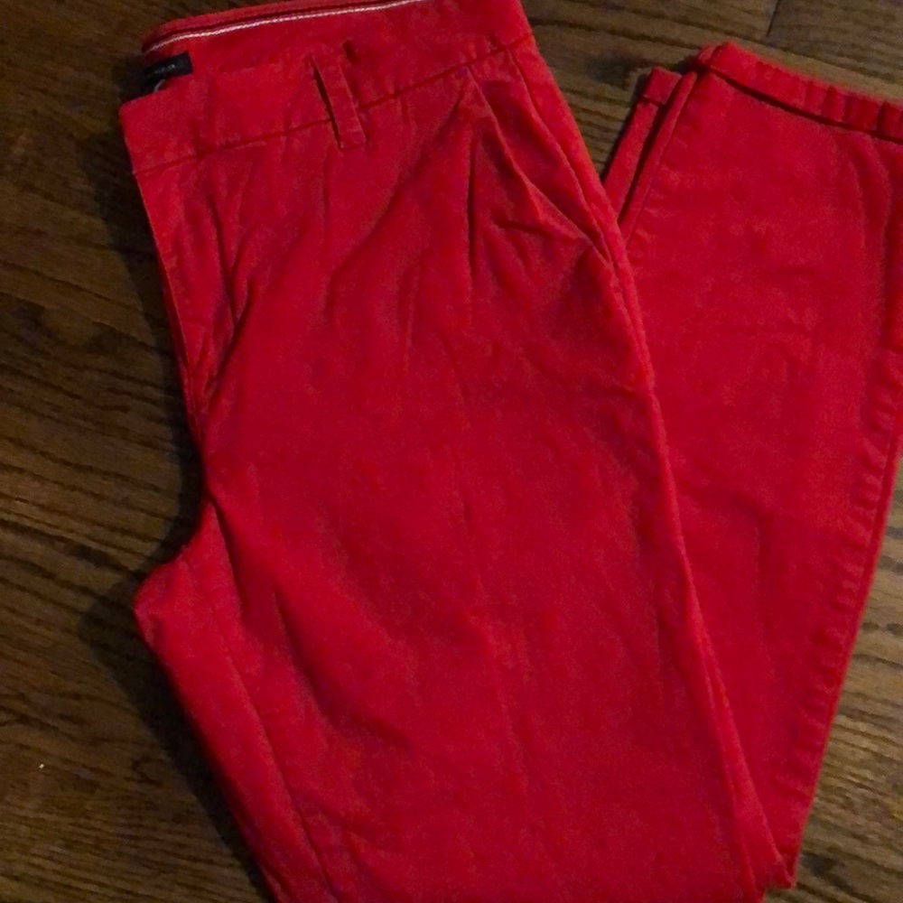 Tommy Hilfiger cropped red khakis